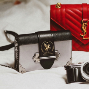 the monarch envelope crossbody