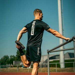 the apex kinetic tee